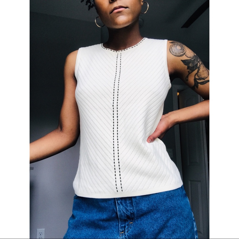 SOLD ::LIZ CLAIBORNE:: Cream Sweater Tank - Picture 1 of 7